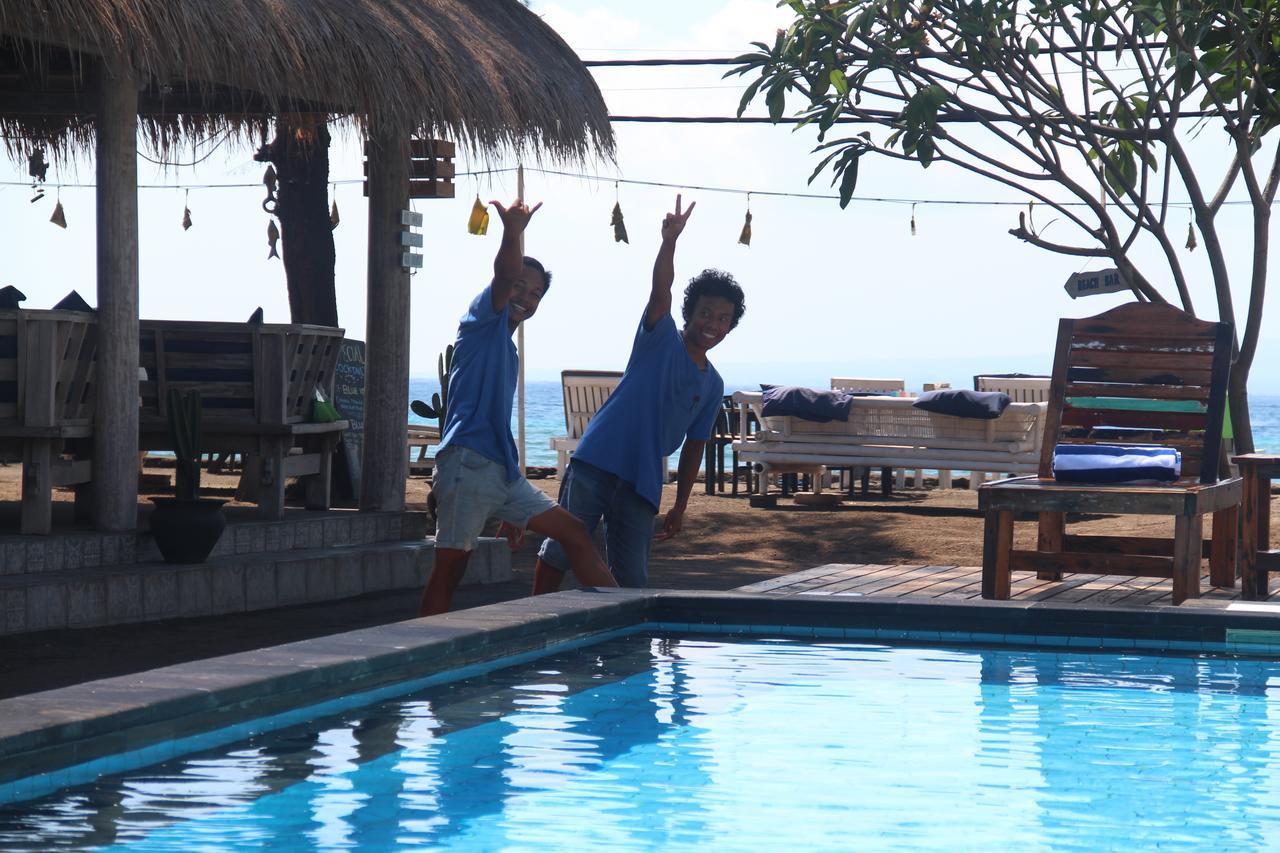 Star Bar And Bungalows Gili Air Exterior foto
