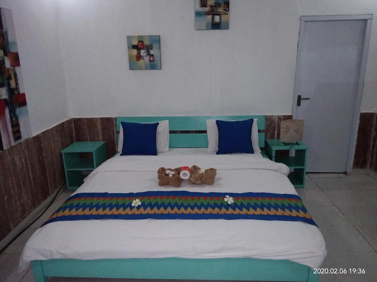 Star Bar And Bungalows Gili Air Exterior foto